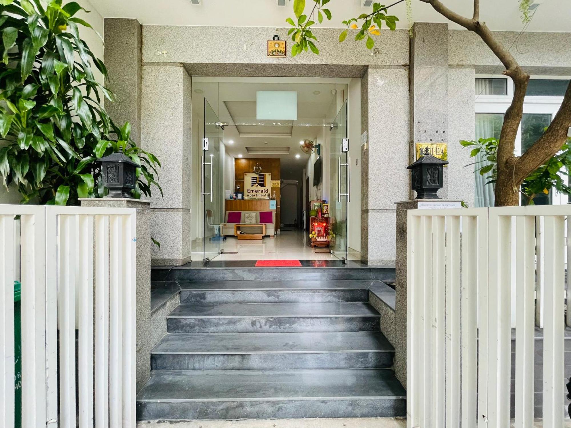 Emerald Apartments 胡志明市 外观 照片
